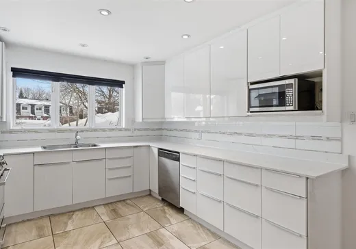 Maison à vendre - 5872 Av. du Bocage, Montréal (Anjou), H1M 1X2