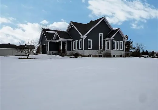 Maison à vendre - 36 Rue Perron, Matapedia, G5J 2N1