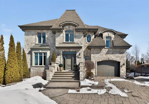 Maison à étages à vendre - 10805 Rue André-Mathieu, Mirabel, J7J0B5