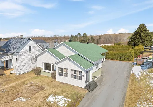 Maison à vendre - 35 2e Avenue E., Saint-Martin, G0M 1B0