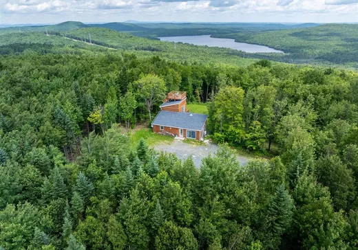 Maison à étages à vendre - 973 Ch. Morin, Stornoway, G0Y1N0