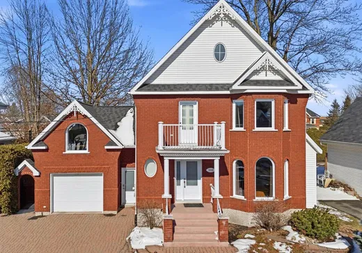 Maison à vendre - 900 Rue des Oeillets, Drummondville, J2C 7T8