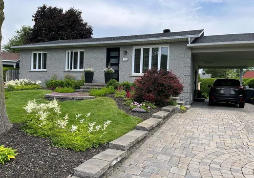 Maison à vendre - 635 Rue Jutras, Drummondville, J2C 5E2