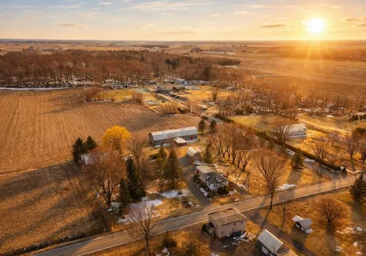 Fermette à vendre - 438Z Rg St-Georges, L'Ange-Gardien, J0E 1E0