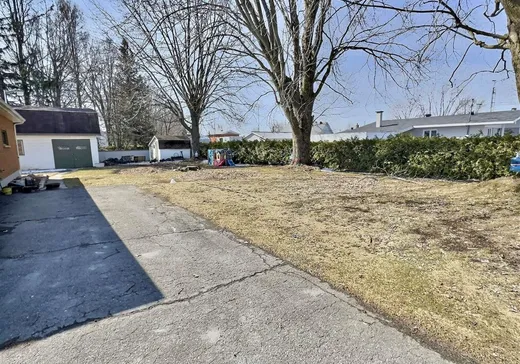 Maison à vendre - 1057-1057A Rue d'Acton, Acton Vale, J0H 1A0