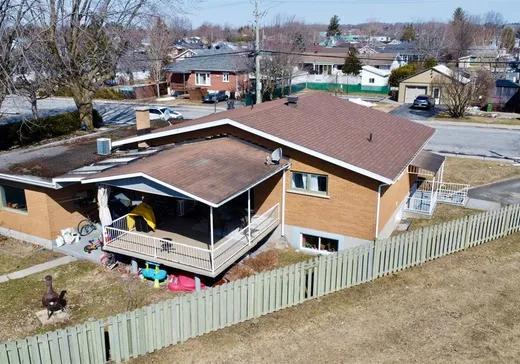 Maison à vendre - 1057-1057A Rue d'Acton, Acton Vale, J0H 1A0