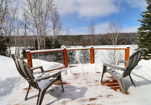 Two or more stories for sale - 117 Ch. des Chalets, Saint-Pierre-de-Lamy, G0L4H0