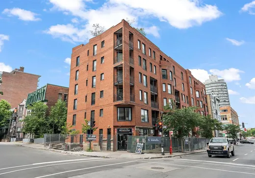 Condo à vendre - 377 Rue Sherbrooke O., App. 201, Montréal (Ahuntsic/Cartierville), H3A1B5