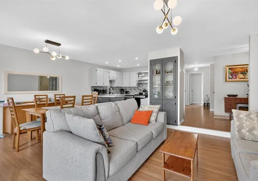 Condo for sale - 8880 Boul. des Galeries-d'Anjou, App. 202, Montreal (Anjou), H1J 2K1