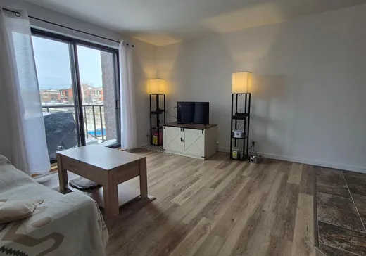 Condo for sale - 381 Rue Blain, App. 402, Mont-Saint-Hilaire, J3H 5H8