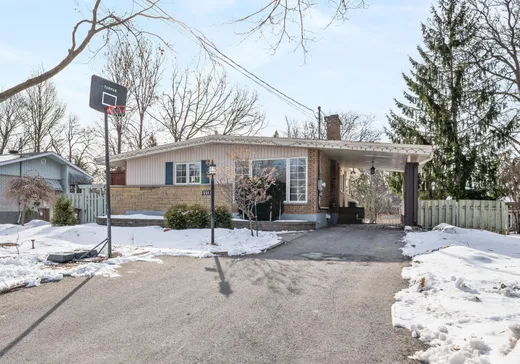 Maison à vendre - 554 Rue Long, Vaudreuil-Dorion, J7V 1P1