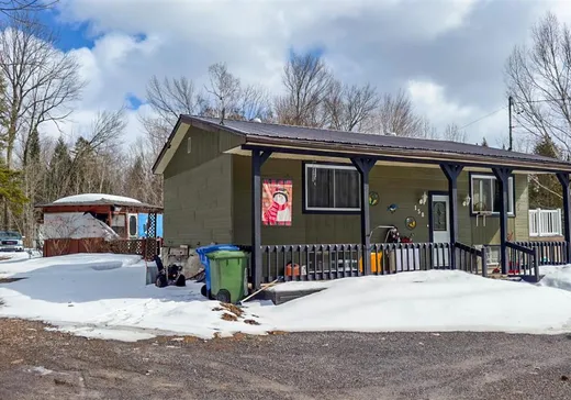 Bungalow à vendre - 158 Mtée Hall, Brownsburg-Chatham, J8G2L3