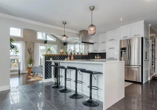 Maison à vendre - 766 Rue Boudreau, Black-Lake, G6H 1E7