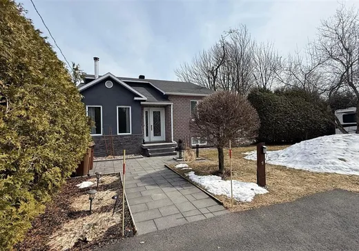 Maison à vendre - 1141 Rue Dufferin, Granby, J2H 0T3