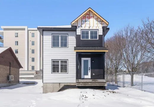 Maison à vendre - 6102 Rue Alfred-Drouin, Saint-Emile, G3E 1L6