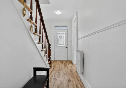 Maison à vendre - 670 Rue Principale, Lachute, J8H 1Z1