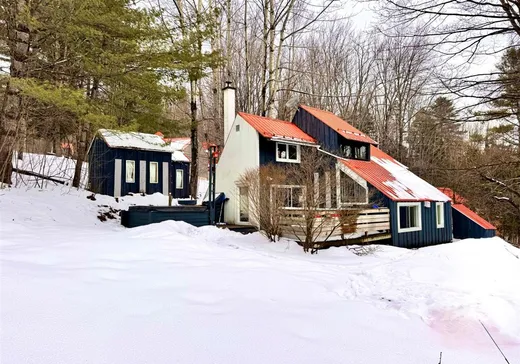 Split-level for sale - 90 Rue des Cormiers, Magog, J1X7A7