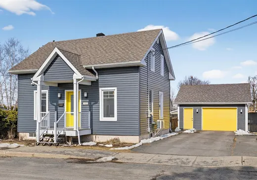 Two or more stories for sale - 1400 Rue Jean-De Lalande, Drummondville, J2B4W8