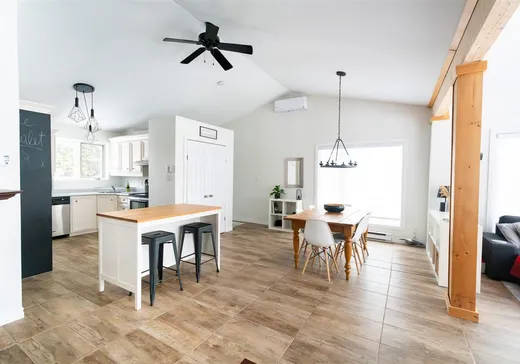 Maison à vendre - 62 Rue des Jardins, St-Ferreol-les-Neiges, G0A 3R0