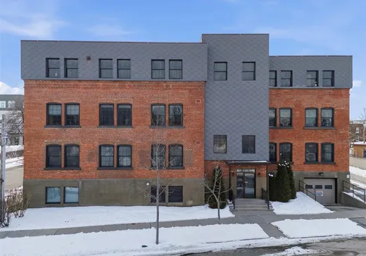 Condo à vendre - 2015 Boul. Laframboise, App. 101, Saint-Hyacinthe, J2S4X3