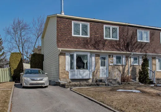 Maison à vendre - 2577 Rue du Pluvier, Laval (Sainte-Rose), H7L 4B1