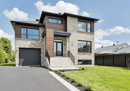 Maison à vendre - 3 Rue Théberge, Richelieu, J3L 6S1