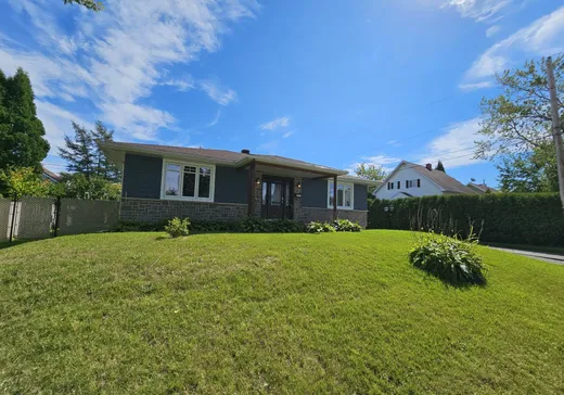 Maison à vendre - 2087 Rue de Régina, Chicoutimi-Jonquière, G7S 3C1