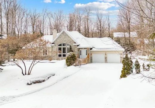 Bungalow for sale - 43 Ch. de Fribourg, Saint-Sauveur, J0R1R2