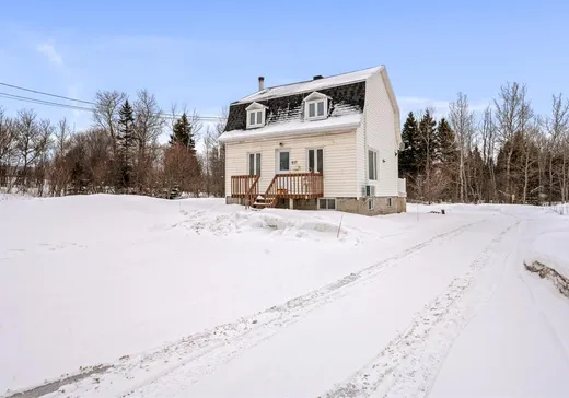Maison à étages à vendre - 617 Boul. 138, St-Tite-Des-Caps, G0A4J0