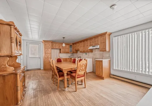 Maison à vendre - 617 Boul. 138, St-Tite-Des-Caps, G0A 4J0