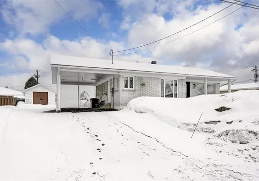 Bungalow à vendre - 234 Av. Noreau, Saint-Raymond, G3L3M7