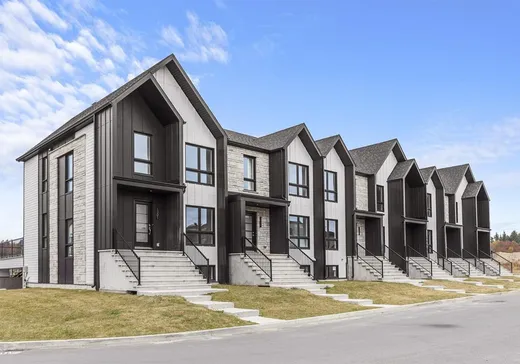 Two or more stories for sale - 1299 Rue Weyman, Lévis, G6Y0M7