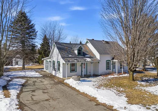 Maison à étages à vendre - 181 10e Rang, Lefebvre, J0H2C0