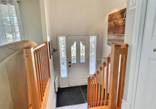 Maison à vendre - 152 Rue du Moulin, Windsor, J1S 1M8