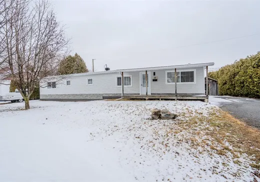 Maison mobile à vendre - 26 Rue Richard, Saint-Christophe-D'Arthabaska, G6R1A5