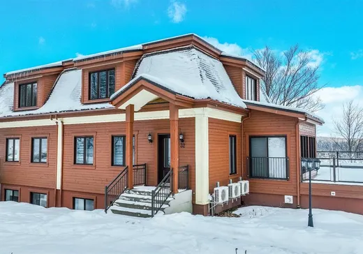 Condo for sale - 32 Rue du Haut-de-la-Falaise, Magog, J0B1C0