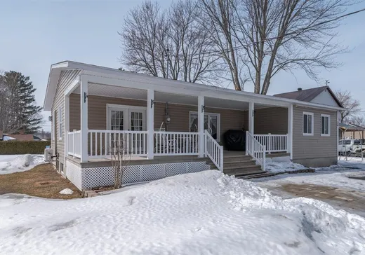 Bungalow à vendre - 34 Rue Leblanc, St-Francois-Du-Lac, J0G1M0