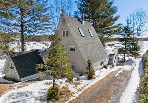 Two or more stories for sale - 660 Ch. Connolly, Coaticook, J1A1J0