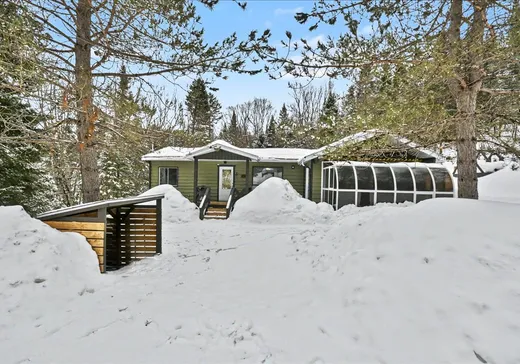 Bungalow à vendre - 132 Ch. de la Falaise, Lac Superieur, J0T1J0