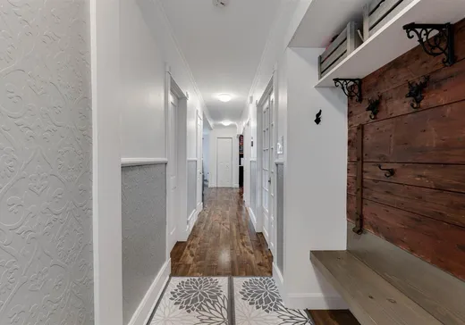 House for sale - 8380 Rue Auguste, Laval (Saint-François), H7A 1L4