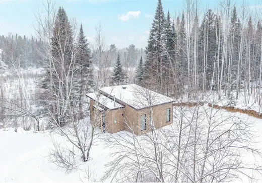 Bungalow à vendre - 68 Rue Guimond, Lac-Des-Plages, J0T1K0