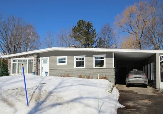 Bungalow à vendre - 8181 Rue de Roubaix, Charlesbourg, G1G2X9