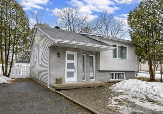 Two or more stories for sale - 112 14e Avenue, Deux-Montagnes, J7R3V8