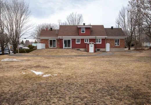 Maison à vendre - 3 Rue des Buttes, Warwick, J0A 1M0