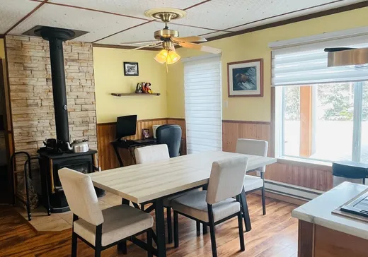 Maison à vendre - 2203 Route Ste-Geneviève, Chicoutimi-Jonquière, G7H 5B2