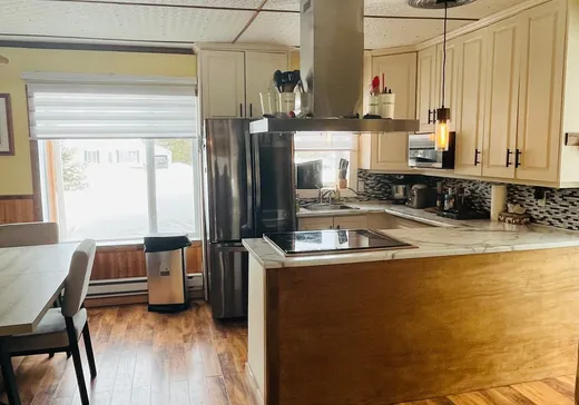 Maison à vendre - 2203 Route Ste-Geneviève, Chicoutimi-Jonquière, G7H 5B2
