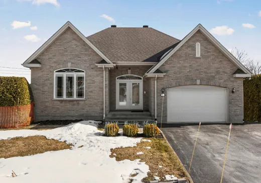 Two or more stories for sale - 78 Rue des Jardins-de-l'Aurore, Lavaltrie, J5T1A9