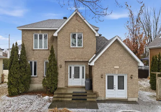 Maison à étages à vendre - 3165 Ch. Giard, Saint-Hyacinthe, J2T5J8