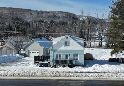 Maison à étages à vendre - 202 Route 195, Matane, G0J3E0