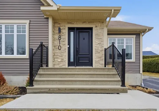 Maison à vendre - 810 Rue Virginie-Laflamme, Sherbrooke, J1E 4K4
